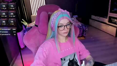 Snapshot of _black_fox__ chatting on May 16, 2026, 12:51 am Olivia Subscribe to my Fansly - online show from May 16, 2026, 12:51 am