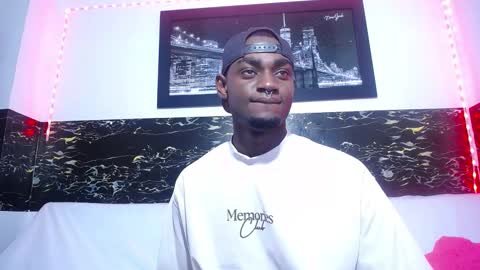 Snapshot of _black_stallion chatting on September 11, 2025, 3:06 am Andrew online show from September 11, 2025, 3:06 am