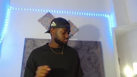 Snapshot of _black_stallion chatting on May 17, 2026, 9:22 pm Andrew online show from May 17, 2026, 9:22 pm