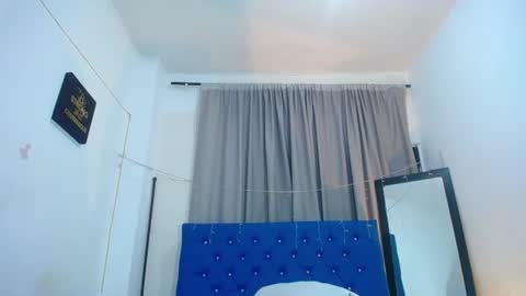 Snapshot of _black_stallion chatting on July 19, 2026, 2:26 am Andrew online show from July 19, 2026, 2:26 am
