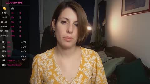 Snapshot of _blackpearl chatting on February 5, 2025, 12:31 am Laura online show from February 5, 2025, 12:31 am