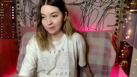 Elizabeth online show from March 4, 2026, 10:05 pm