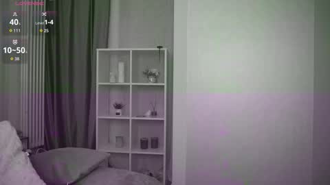 Snapshot of _bluebell__ chatting on November 10, 2025, 4:44 am My name is Agnes online show from November 10, 2025, 4:44 am