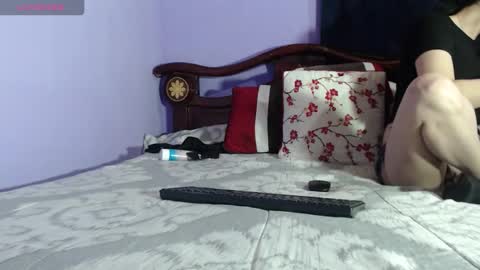 Snapshot of _boombom__ chatting on October 29, 2025, 1:52 am _boombom__ online show from October 29, 2025, 1:52 am