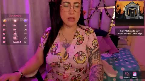 Snapshot of _briigite chatting on October 31, 2025, 9:21 am Angie Independent model online show from October 31, 2025, 9:21 am