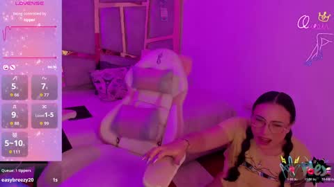 Snapshot of _briigite chatting on May 30, 2026, 7:38 am Angie Independent model online show from May 30, 2026, 7:38 am