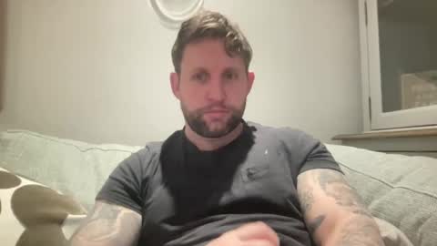 Snapshot of _british_hung_ chatting on February 6, 2025, 11:43 am UK BigThick Cock online show from February 6, 2025, 11:43 am