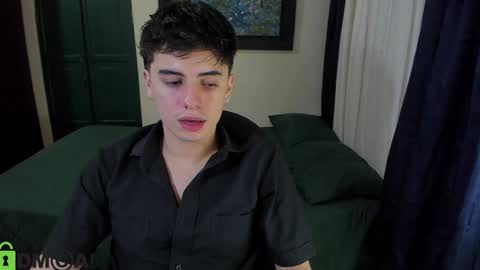 Snapshot of _broken_47 chatting on December 8, 2024, 5:39 am FELIPE CAMACHO dont forget to support me with a little hand up online show from December 8, 2024, 5:39 am