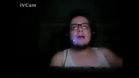 _buckle_ online show from February 25, 2025, 6:47 am
