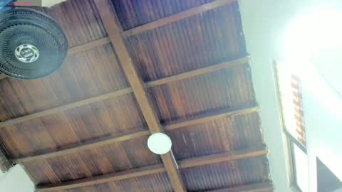 Candy online show from January 31, 2025, 6:03 pm