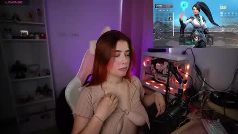 _celeste_xx online show from November 7, 2025, 8:31 pm