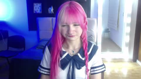 _charlotte_collins_ online show from July 28, 2026, 3:54 pm