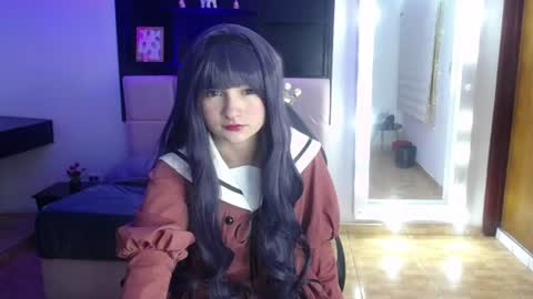 _charlotte_collins_ online show from August 3, 2026, 4:00 pm