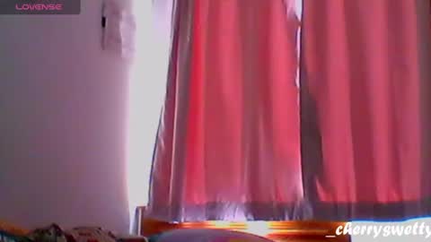 Snapshot of _cherrysweetie_ chatting on July 14, 2026, 2:34 pm Cherry Moon online show from July 14, 2026, 2:34 pm