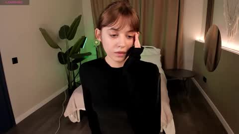 _chillbacca_ online show from December 3, 2025, 12:36 pm