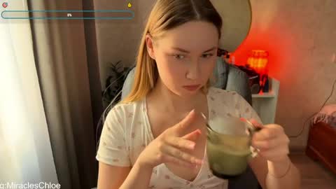 Snapshot of _chloe_miller_ chatting on May 28, 2026, 1:03 am _chloe_miller_ online show from May 28, 2026, 1:03 am
