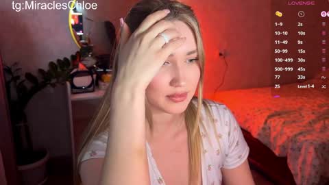 Snapshot of _chloe_miller_ chatting on June 9, 2026, 5:35 pm _chloe_miller_ online show from June 9, 2026, 5:35 pm