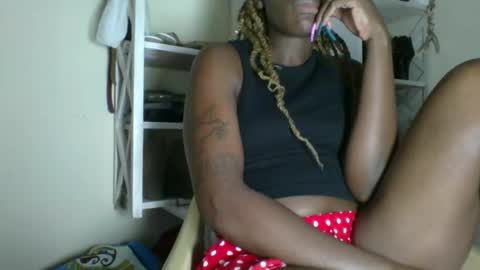 clara online show from May 1, 2026, 9:03 am