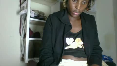 Snapshot of _clara01 chatting on May 28, 2026, 7:05 am clara online show from May 28, 2026, 7:05 am