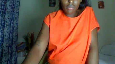 Snapshot of _clara01 chatting on May 31, 2026, 6:09 pm clara online show from May 31, 2026, 6:09 pm
