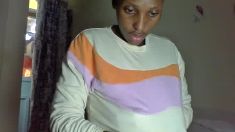 Snapshot of _clara01 chatting on June 5, 2026, 6:31 am clara online show from June 5, 2026, 6:31 am