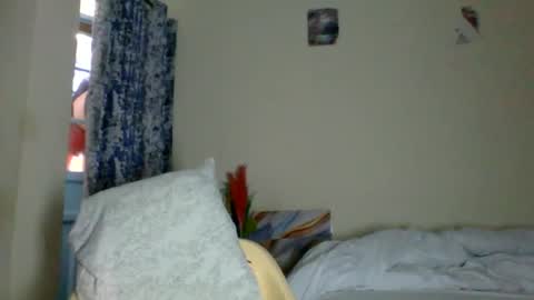 Snapshot of _clara01 chatting on June 10, 2026, 6:34 am clara online show from June 10, 2026, 6:34 am