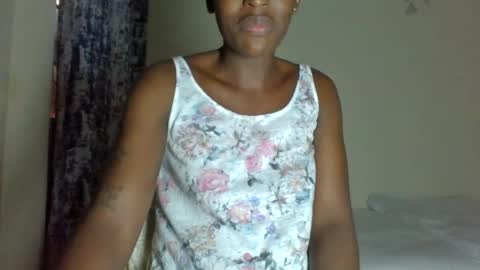 Snapshot of _clara01 chatting on June 13, 2026, 7:39 am clara online show from June 13, 2026, 7:39 am