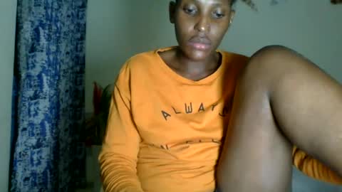 Snapshot of _clara01 chatting on June 13, 2026, 7:45 pm clara online show from June 13, 2026, 7:45 pm