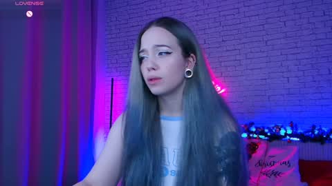 Snapshot of _crazybee_ chatting on December 27, 2024, 9:39 am Nica online show from December 27, 2024, 9:39 am