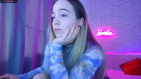 Snapshot of _crazybee_ chatting on November 1, 2025, 4:58 am Nica online show from November 1, 2025, 4:58 am