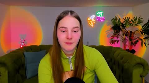 Erika online show from November 27, 2025, 6:26 am