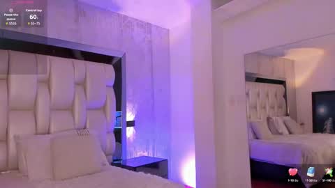 Snapshot of _curly_girl_ chatting on October 12, 2025, 8:08 pm online show from October 12, 2025, 8:08 pm