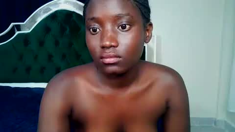 Snapshot of _cute_paloma chatting on March 26, 2026, 9:42 pm paloma online show from March 26, 2026, 9:42 pm