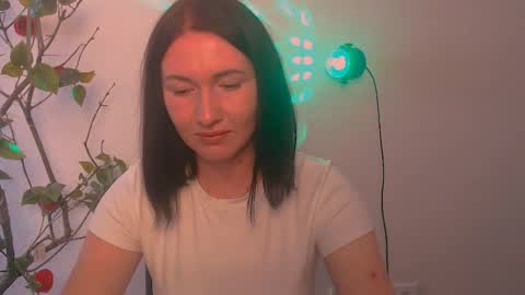 Snapshot of _cutie_and_shy_ chatting on May 1, 2026, 7:02 am _cutie_and_shy_ online show from May 1, 2026, 7:02 am