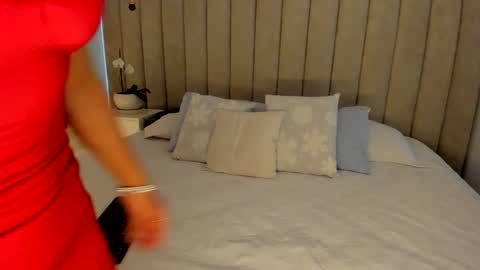 Snapshot of _dara_ chatting on February 13, 2025, 5:54 pm Dara online show from February 13, 2025, 5:54 pm