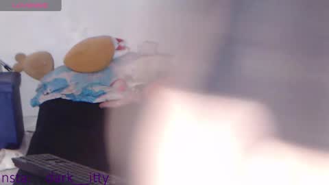 Snapshot of _darkitty_ chatting on February 25, 2025, 6:14 am Darkitty online show from February 25, 2025, 6:14 am