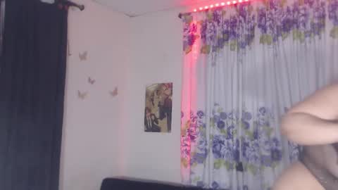 Snapshot of _darkitty_ chatting on November 26, 2025, 4:57 am Darkitty online show from November 26, 2025, 4:57 am