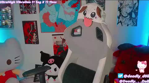 Snapshot of _deadly_doll chatting on January 17, 2025, 10:56 pm online show from January 17, 2025, 10:56 pm