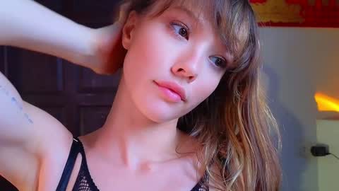 Snapshot of _demi_dee_ chatting on December 4, 2024, 2:37 pm DemiDee online show from December 4, 2024, 2:37 pm