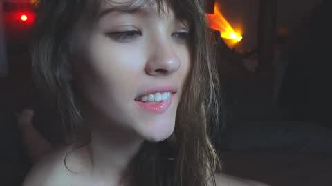 Snapshot of _demi_dee_ chatting on December 25, 2024, 11:22 am DemiDee online show from December 25, 2024, 11:22 am