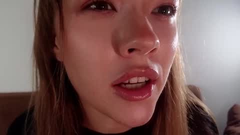 Snapshot of _demi_dee_ chatting on November 30, 2025, 10:58 pm DemiDee online show from November 30, 2025, 10:58 pm