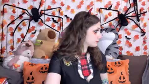 Snapshot of _devilbaby chatting on September 30, 2025, 5:18 pm Kate online show from September 30, 2025, 5:18 pm