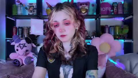 Kate online show from June 12, 2026, 10:08 pm