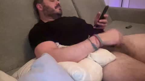 _direwolf_ online show from February 25, 2026, 4:22 am