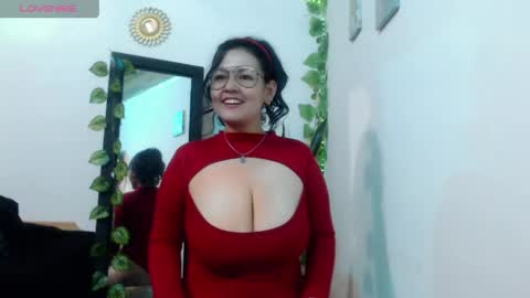 Dannia online show from April 24, 2026, 10:56 pm