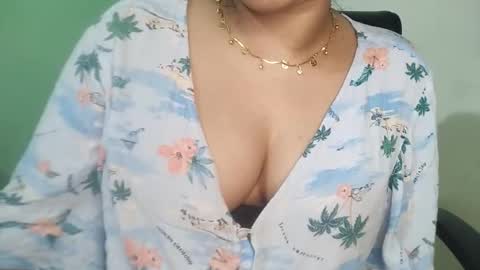 Snapshot of _dreamgirl_0 chatting on March 2, 2026, 10:49 pm _dreamgirl_0 online show from March 2, 2026, 10:49 pm