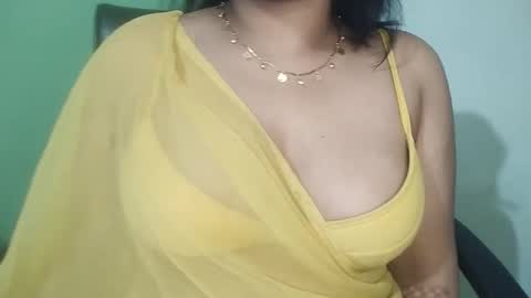 Snapshot of _dreamgirl_0 chatting on March 19, 2026, 9:57 am _dreamgirl_0 online show from March 19, 2026, 9:57 am