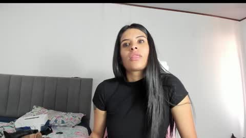 _elektrah online show from February 10, 2025, 9:04 pm