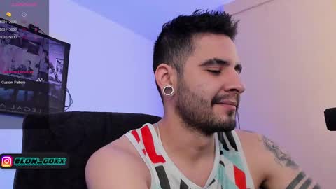 Snapshot of _elon_coxx_ chatting on January 22, 2025, 2:04 am - online show from January 22, 2025, 2:04 am