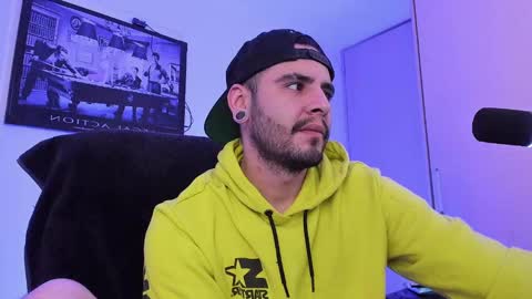 Snapshot of _elon_coxx_ chatting on January 25, 2025, 12:48 am - online show from January 25, 2025, 12:48 am